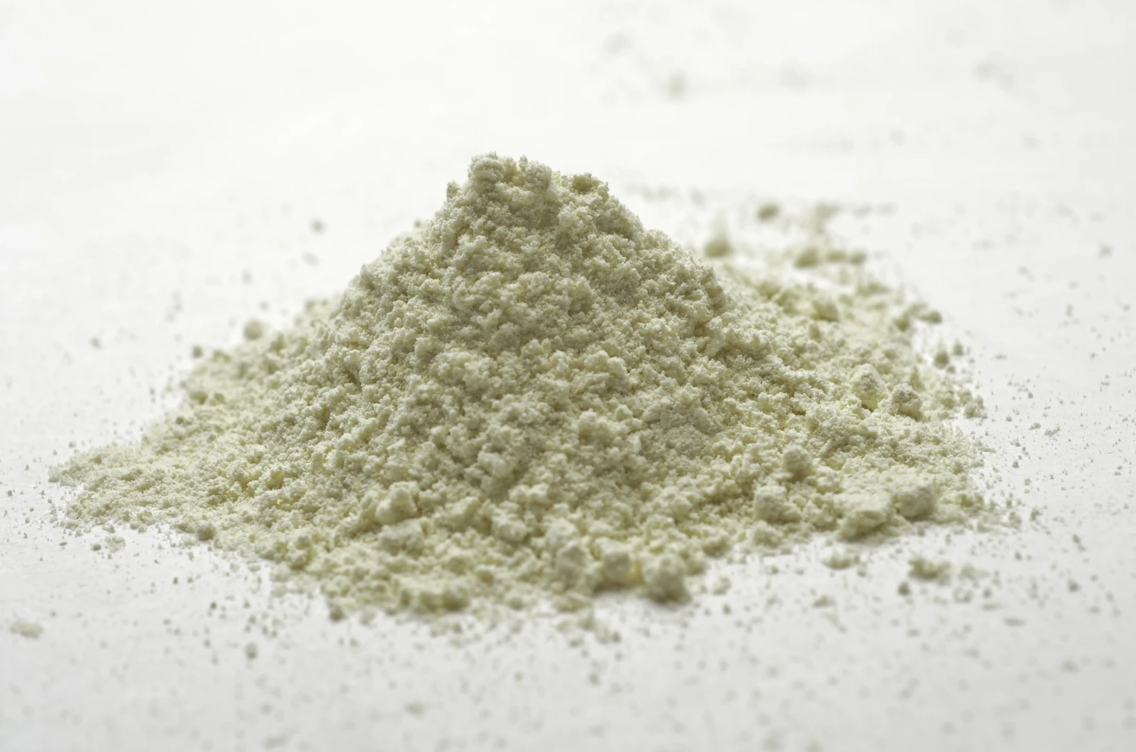 FLOUR – Organic White Royal Quinoa Precooked (Bulk)